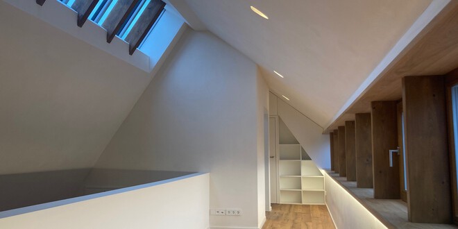 Architekt Dresden, Umbau Sanierung Dachlandschaft, eindrucksvolle Räume, Lichtplanung